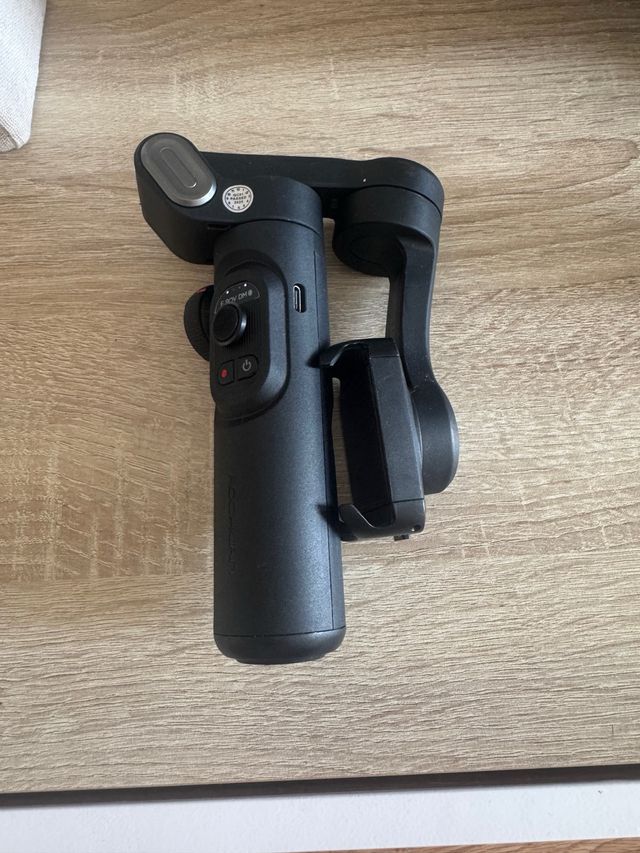 Stabilizzatore portatile AOCHUAN XE (3 assi) - NUOVO