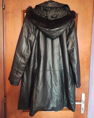 Cappotto lungo Conbipel pelle nera