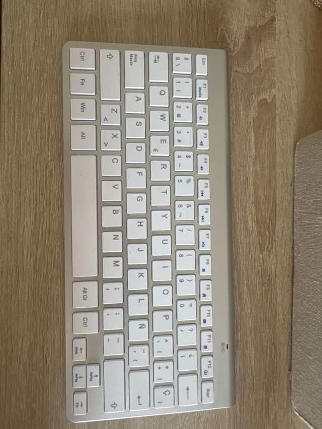 Tastiera wireless K11610