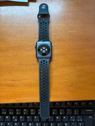Apple Watch Nike Serie 3 42mm - Negro