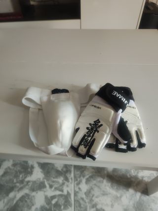 Equip. Kárate: Casco, guantes, espinilleras