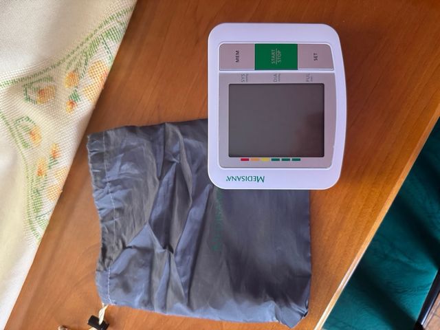 Misuratore di pressione da braccio Medisana