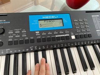 Teclado Startone M211K