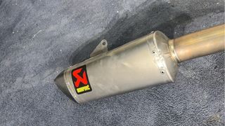 Akrapovic BMW S1000RR linea completa de titanio