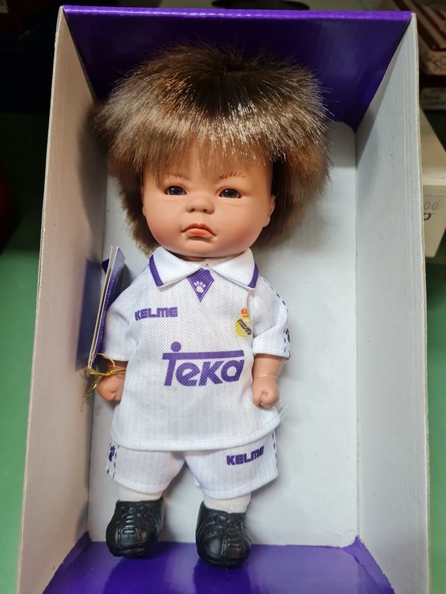 2 Muñeco Futbolista Real Madrid Gestitos NUEVO