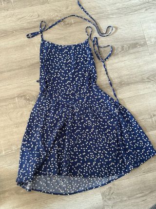 Vestido corto - estampado corazones
