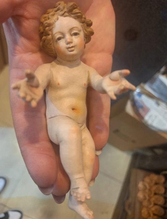 Bambino Gesù  Occhi in vetro