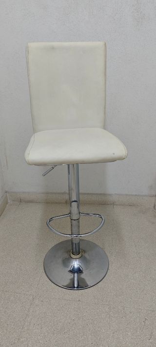 Silla bar blanca regulable