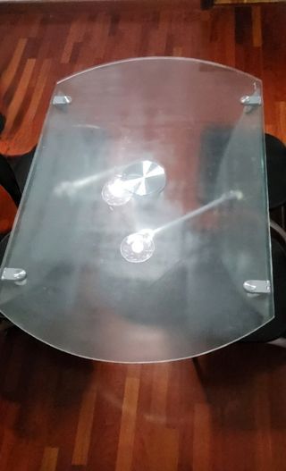 Mesa de cristal moderna