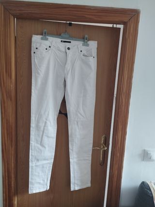 Vaqueros blanco y azul  2 unidades