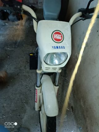 Yamaha Yami Motocicleta