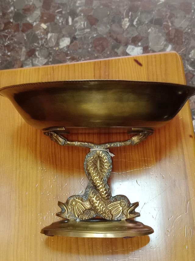 Centro mesa antiguo dorado