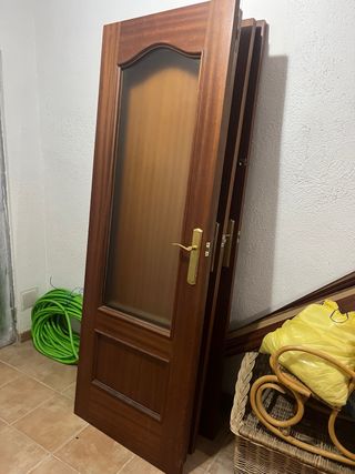 Puertas sapelly macizas