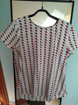 Blusa estampada.