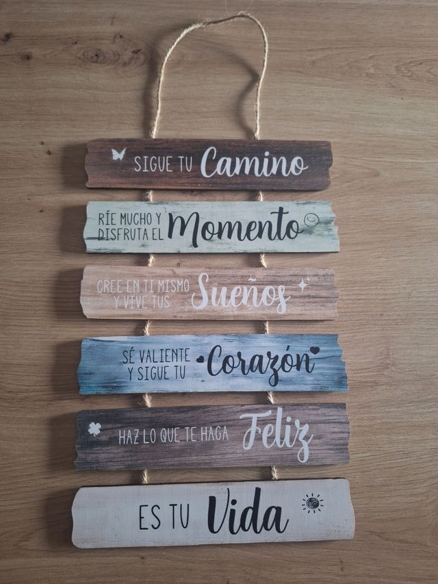 Decoración madera - frases positivas