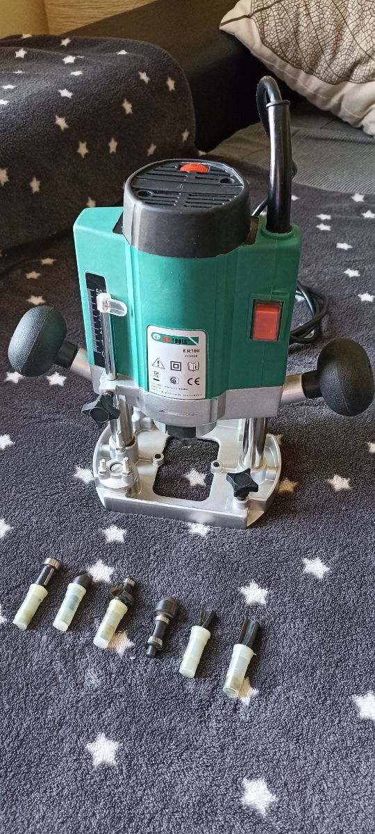 Fresatrice FAR TOOLS ER700 - 900W