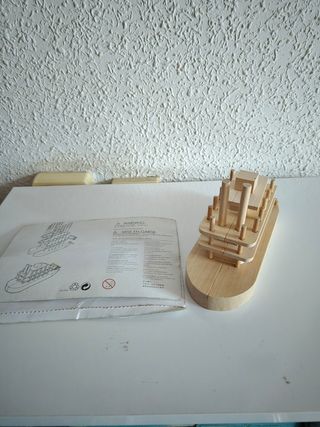 Barco de madera vintage
