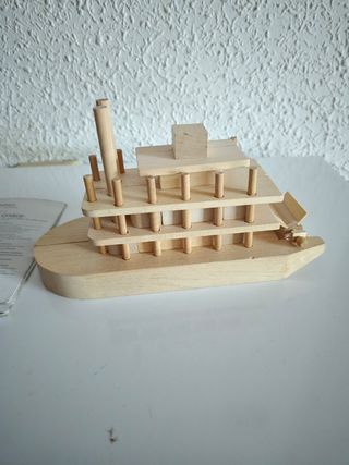 Barco de madera vintage