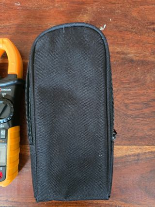 Pinza amperimétrica Xindar PIN600.031