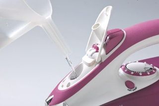 Plancha Ariete 6215 - Púrpura/Blanco