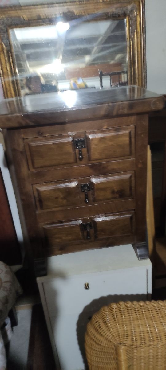 Mesilla Castellano Antigua - 3 cajones