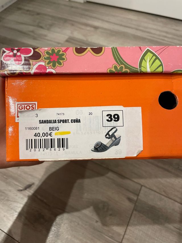 Sandalias de piel Gioseppo talla 39