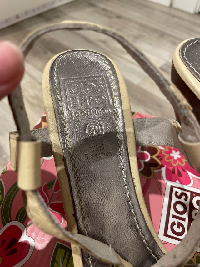 Sandalias de piel Gioseppo talla 39