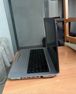 Portátil HP i5 8gb RAM 500gb