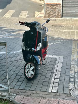 VESPA LX 50cc - Negra