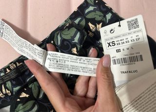 Shorts Zara XS - florales