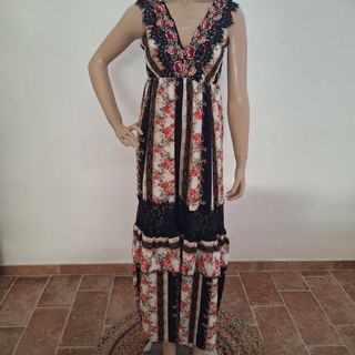 Vestito lungo elegante - fiori
