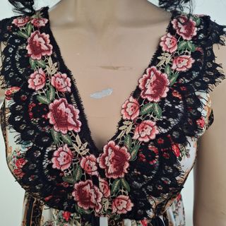 Vestito lungo elegante - fiori