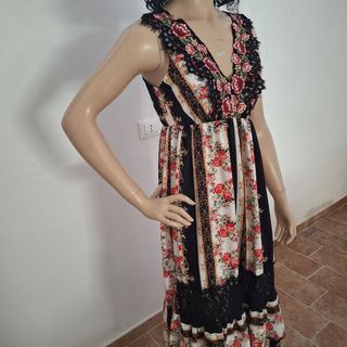 Vestito lungo elegante - fiori