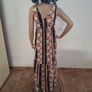 Vestito lungo elegante - fiori