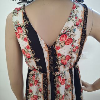 Vestito lungo elegante - fiori