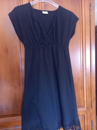 Bonito vestido premamá. 