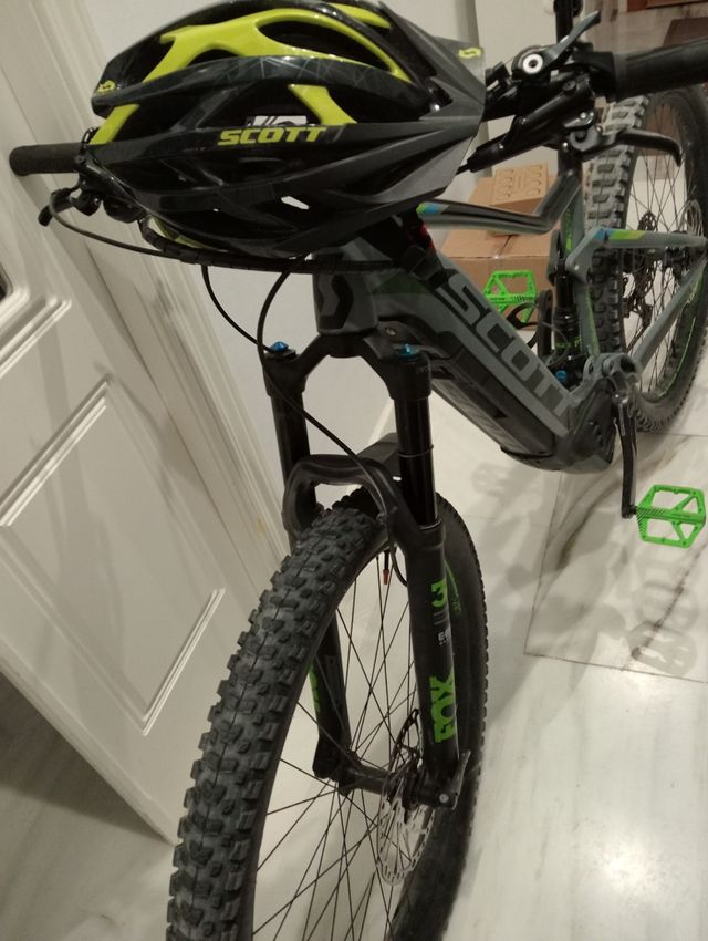 Bicicleta eléctrica Scott E-bike muy cuidada