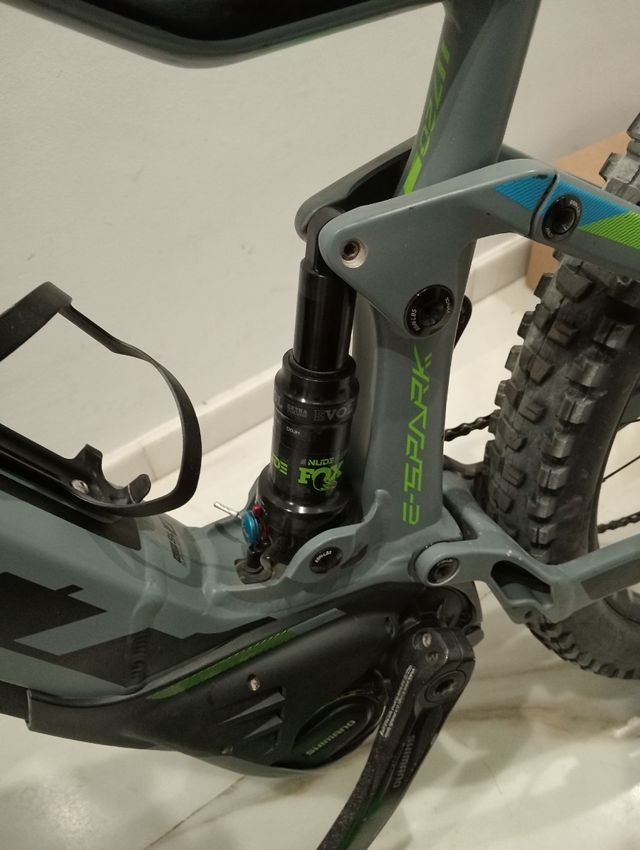 Bicicleta eléctrica Scott E-bike muy cuidada