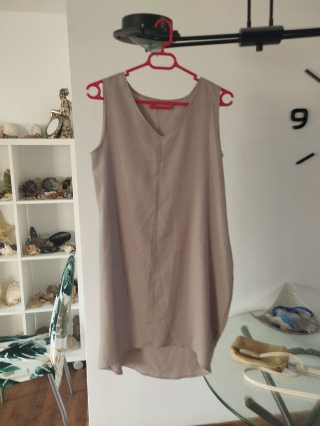 Vestido corto gris