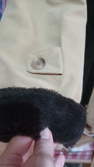 Gabardina beige mujer, forro pelo