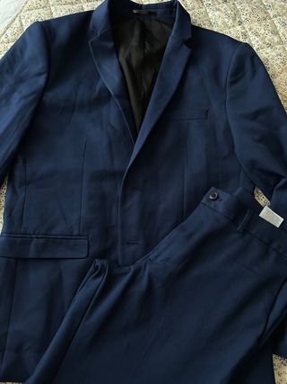 Traje azul marino hombre