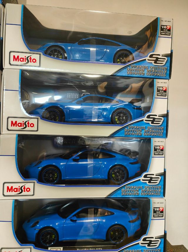 Porsche 911 GT3 Azul 1:18