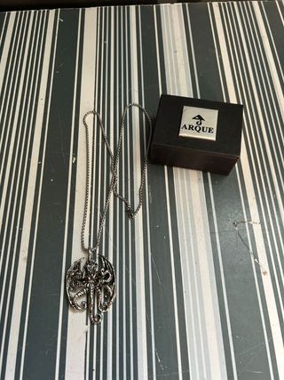 Collar con colgante de pulpo Kraken