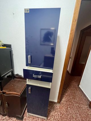 Mueble baño azul - Acabado brillante
