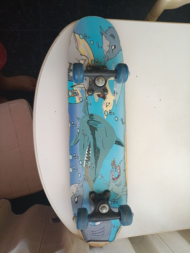 Patinete Infantil Tiburones