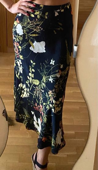 Falda midi H&M flores XS