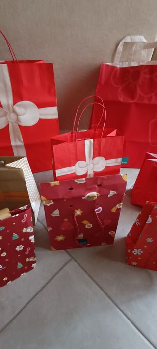 8 Sacchetti Regalo Thun Natale di varie dimensioni