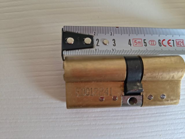 Bombín Amig 70mm - Cerradura