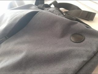 HP Maletín Funda bandolera portátil hasta 15,6".
