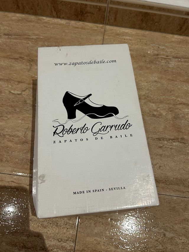 Zapato baile Roberto Garrudo 37